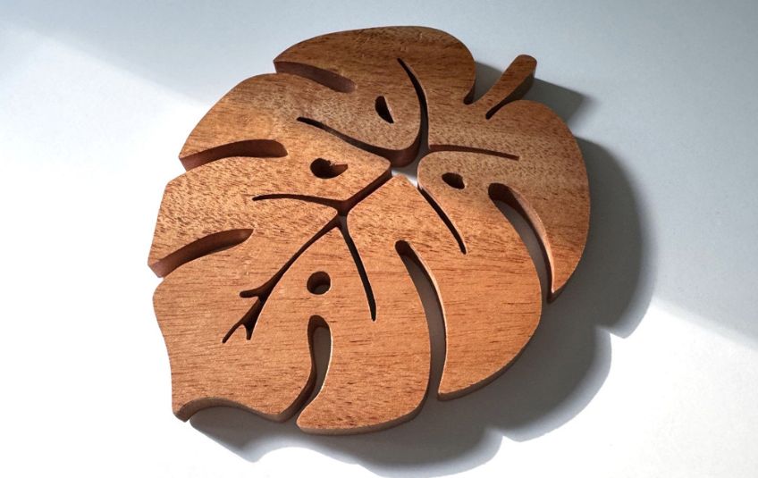 Wooden monstera leaf trivet