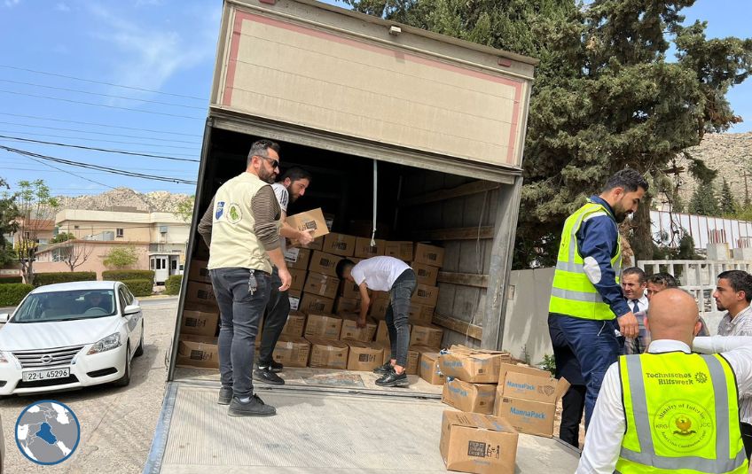 FMSC food being delivered on truck in Iraq.